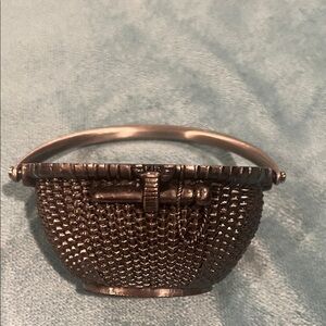 Elegant Pewter Color Metal Woven Look Basket Tapered Candle Holder NEW Set of 2